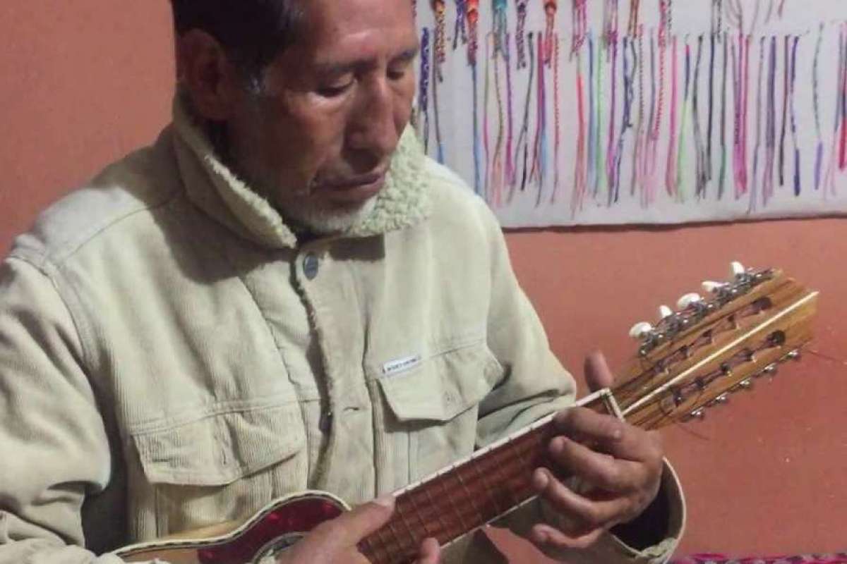 Sabino Huaman luthier