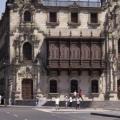 Place des armes à Lima