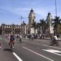 Place des armes à Lima