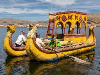 Départ sur le lac Titicaca sur l'île privative de Suasi