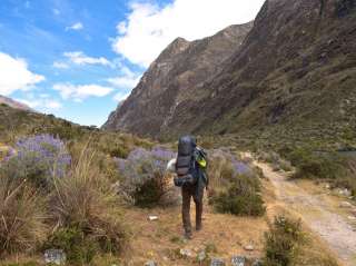 Trekking to Ruina Pampa (13123 ft)